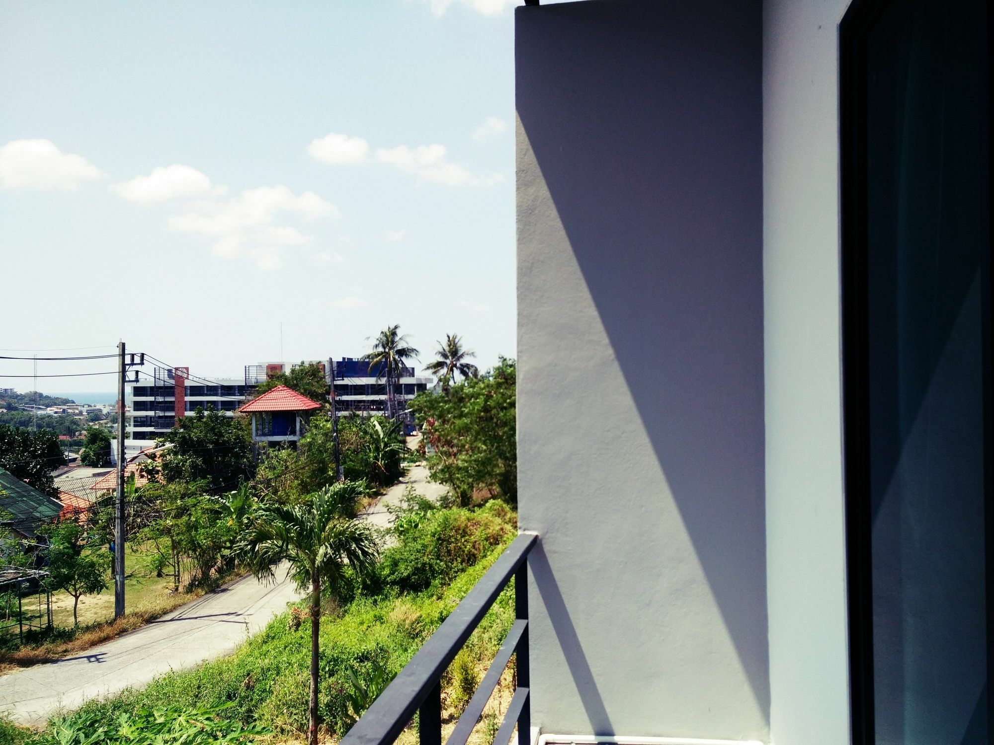 Baan Phunwanna Villa Pantai Kata Bagian luar foto